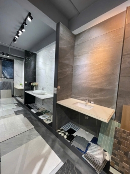 Showroom Lệ Huyền Hà Nội 4